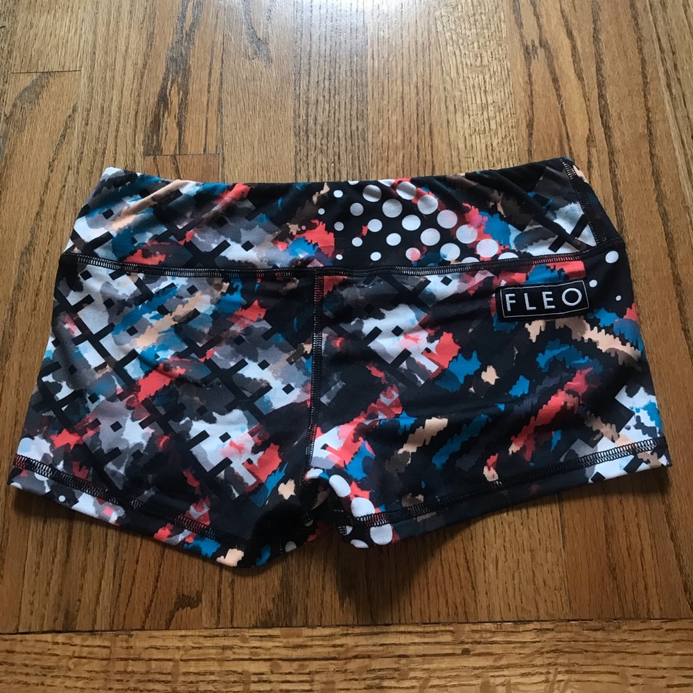 Multicolor Fleo Shorts